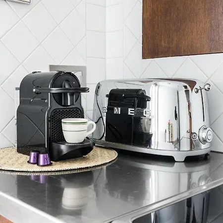 Pied A Terre Saint Honore Paris