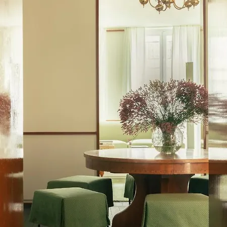 Pied A Terre Saint Honore Apartamento Paris