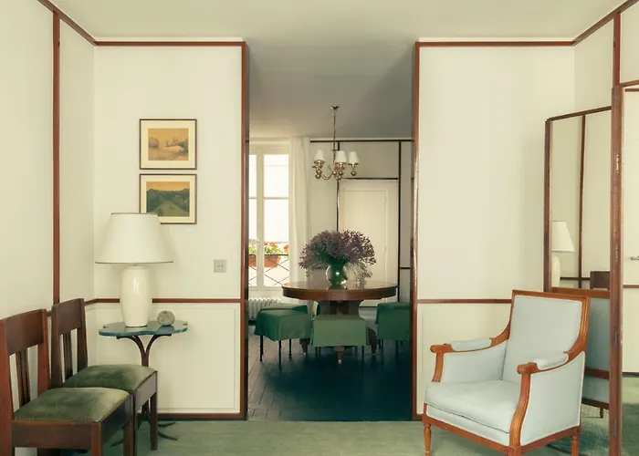 Pied A Terre Saint Honore